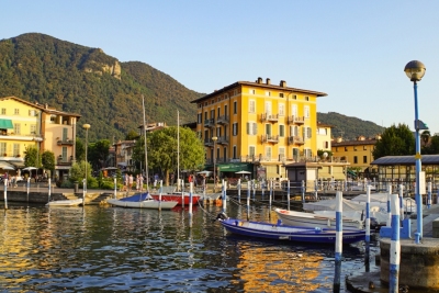 Lago D\\\'Iseo Lombardei (NIEDBLOG)  Copyright 
Información sobre la licencia en 'Verificación de las fuentes de la imagen'